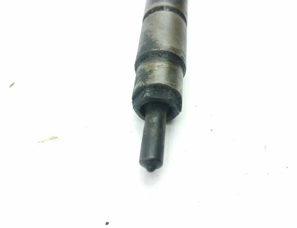 MAZDA CX-7 1 generation (2006-2012) Форсунка палива R2AA13H50 31188415