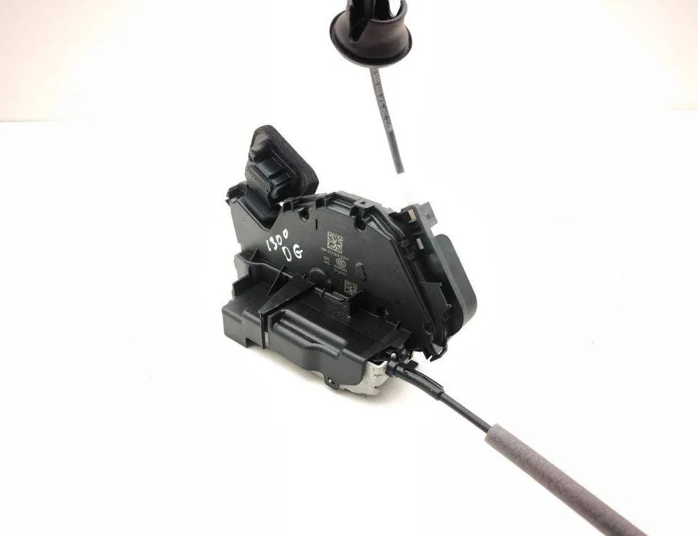 SKODA Enyaq 1 generation (2020-2023) Замок задней правой двери 5TA839016P 31962583