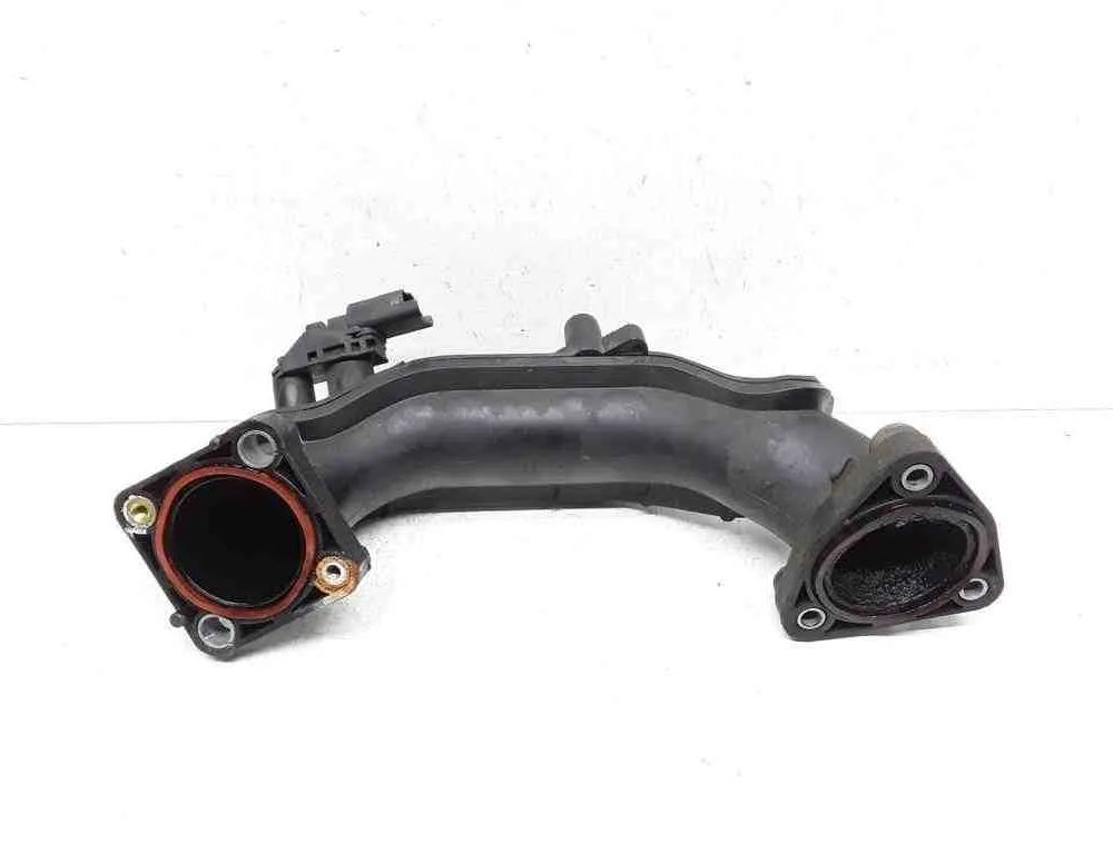 VOLVO V40 Cross Country 1 generation (2012-2020) Труба шланга інтеркулера 9663480880,9674951680,9674942380 32657408