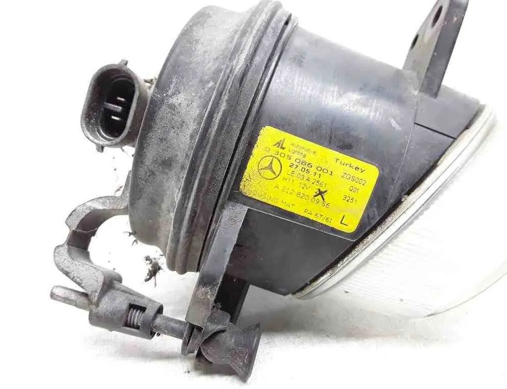 MERCEDES-BENZ E-Class W211/S211 (2002-2009) Лівий передній протитуманний фар 0305086001,A2128200956 32660410