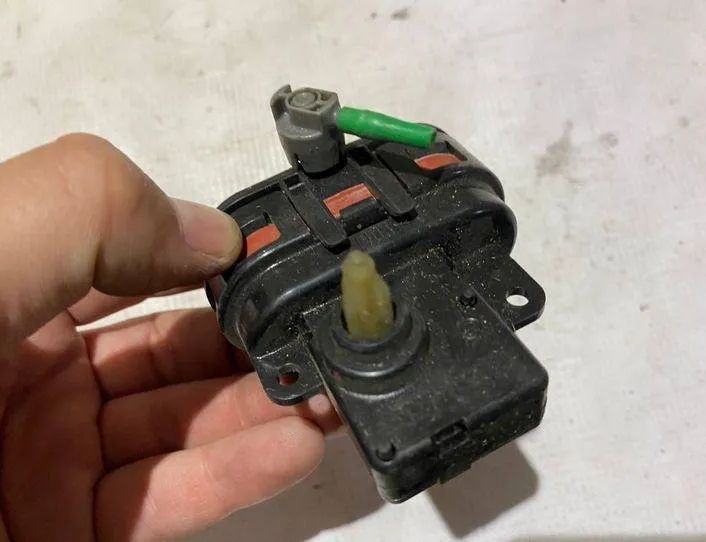 MERCEDES-BENZ E-Class W210 (1995-2002) Двигатель задвижки потока воздуха A9062600502,9062600502 20423436