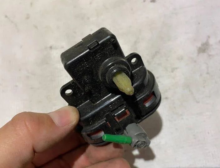 MERCEDES-BENZ E-Class W210 (1995-2002) Двигатель задвижки потока воздуха A9062600502,9062600502 20423436