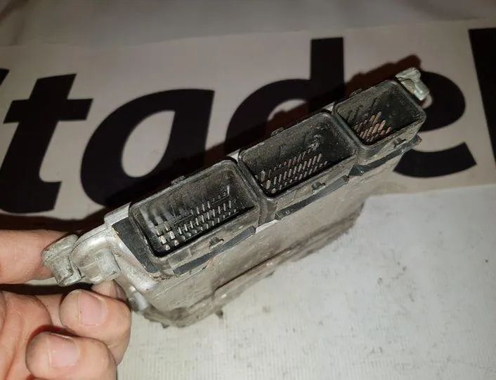 RENAULT Laguna 2 generation (2001-2007) Блок керування двигуном ECU 105,560,281,010,000,810 21489864