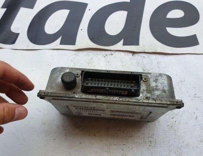 RENAULT Laguna 2 generation (2001-2007) Блок керування двигуном ECU 742,778,200,000,002 21490820