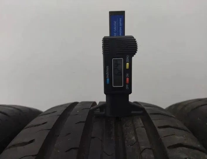 VOLKSWAGEN Variant VII TDI (2014-2024) Задня решітка багажника 20555R16,CONTINENTAL,OPO4007 27457990