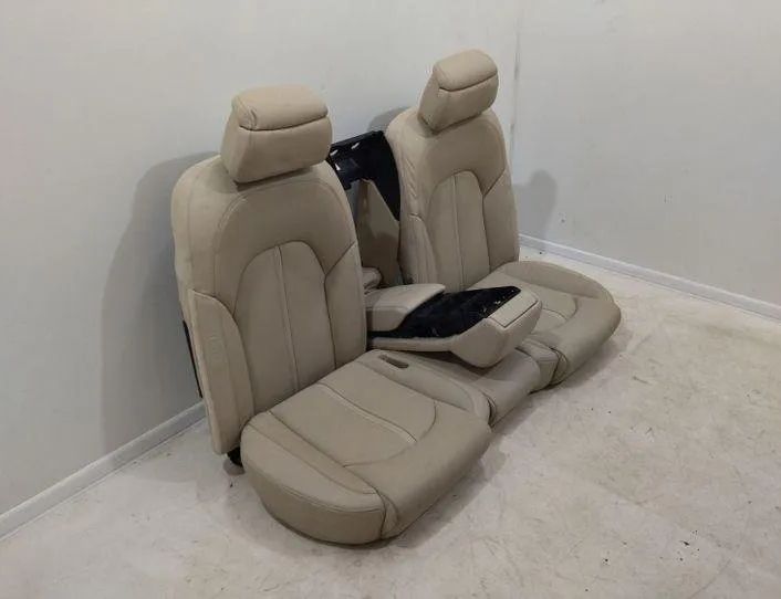 AUDI A8 D4/4H (2010-2018) Внутренние сиденья с комплектом дверных карт 4H0,TAP004 27458724