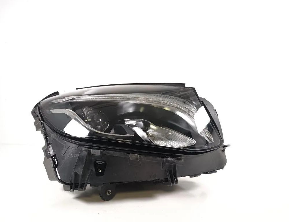 MERCEDES-BENZ GLC 253 (2015-2019) Правий передній фар A2539065201 26922995