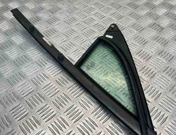 VOLKSWAGEN Touareg 2 generation (2010-2018) Вікно передніх правих дверей 43R004344 32450248