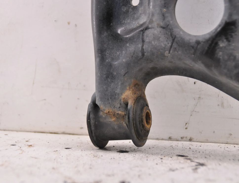 SKODA Fabia 3 generation (2014-2021) Передний рычаг 6R0407152F 32782532