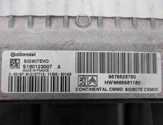 PEUGEOT 508 1 generation (2010-2020) Блок керування двигуном ECU 9678628780,S180123007A,9666681180,SID807EVO 32465565