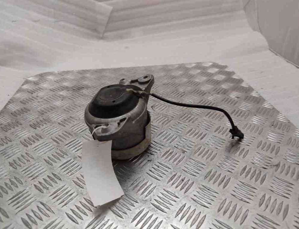 MERCEDES-BENZ CLS-Class C257 (2017-2024) Переднє кріплення двигуна A2132405100 17301327