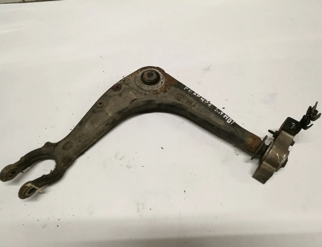 PEUGEOT 407 1 generation (2004-2010) Передня ліва рука 13666556