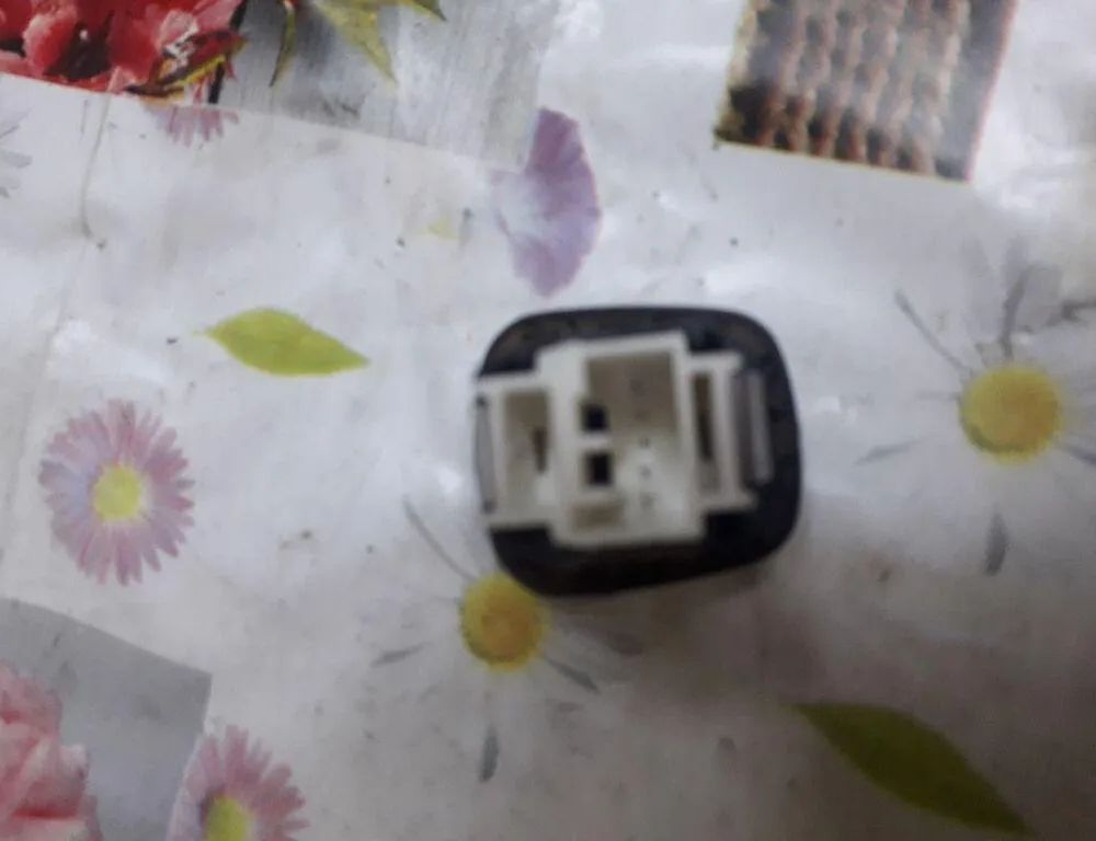 VOLVO V50 1 generation (2003-2012) Перемикачі 32113817