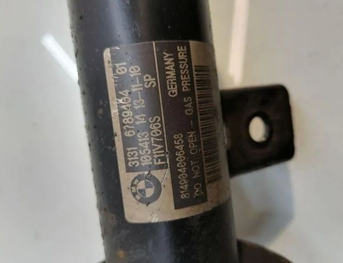 BMW 5 Series F10/F11 (2009-2017) Амортизатор передний левый 6789404 25724775