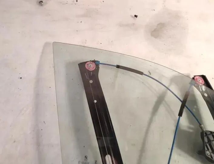 BMW 3 Series F30/F31 (2011-2020) Скло передньої лівої двері 7259824 25738529