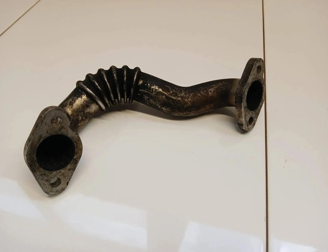 VOLKSWAGEN Variant VII TDI (2014-2024) Трубка рециркуляции отработавших газов 03l131521q 29721111