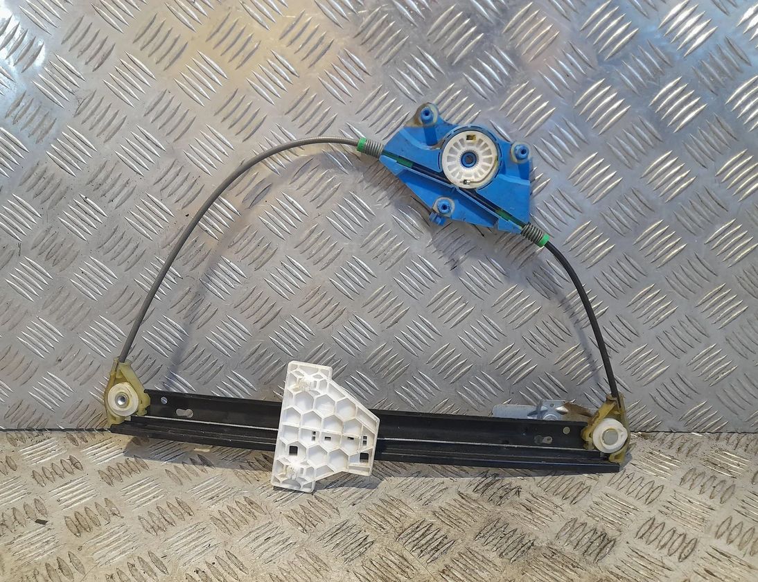 AUDI A4 B7/8E (2004-2008) Стеклоподъемник задней правой двери 8E0839462B,8E0839462C 29749644