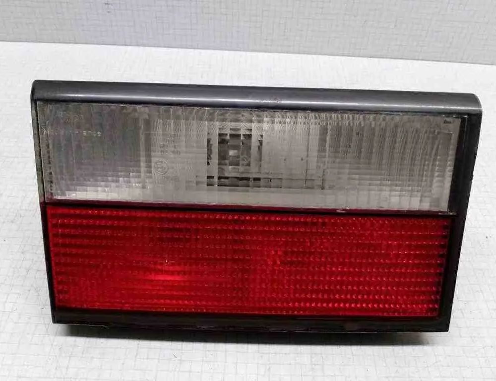 CITROËN Xantia X1 (1993-1998) Праве заднє фаркопне світло VALEO2224 32503602