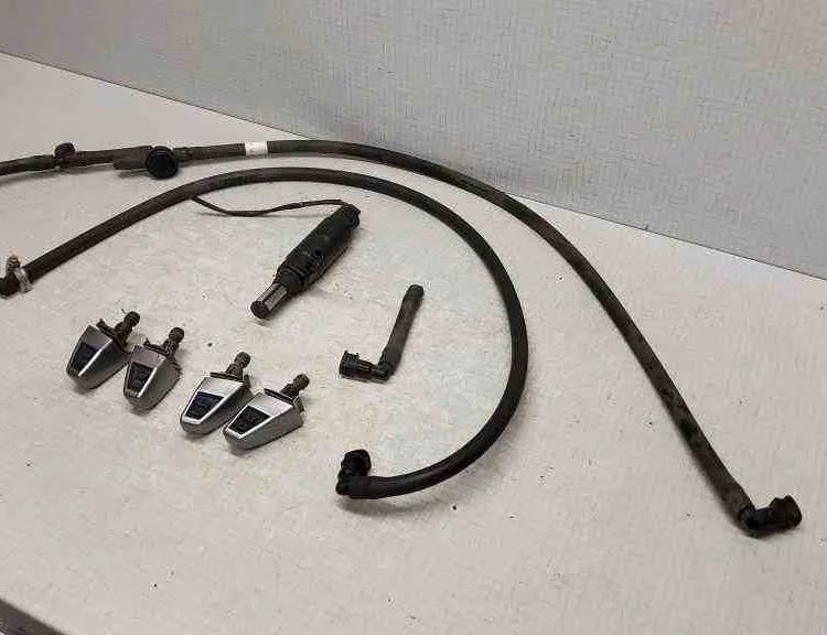 BMW X3 E83 (2003-2010) Мотор омивача фар 837743003,340088905 32559144