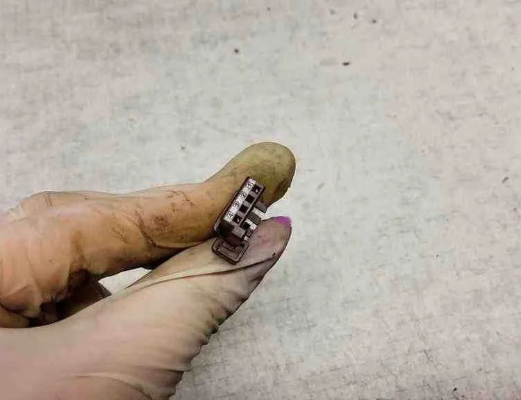 CITROËN C5 2 generation (2008-2017) Комплект ЕБУ двигуна 281208364,9653958980,0281013872,281197595,9664843780,K0400251009,281164872,9663123380,281192483C,9667044980 32564204