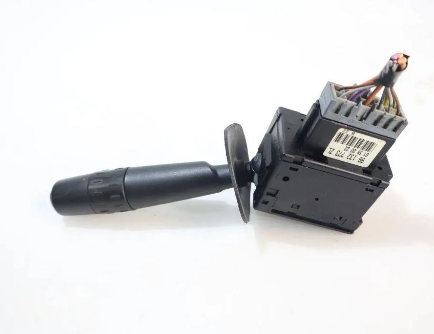 CITROËN Xsara 1 generation (1997-2004) Блок керування перемикачем фар 32889992