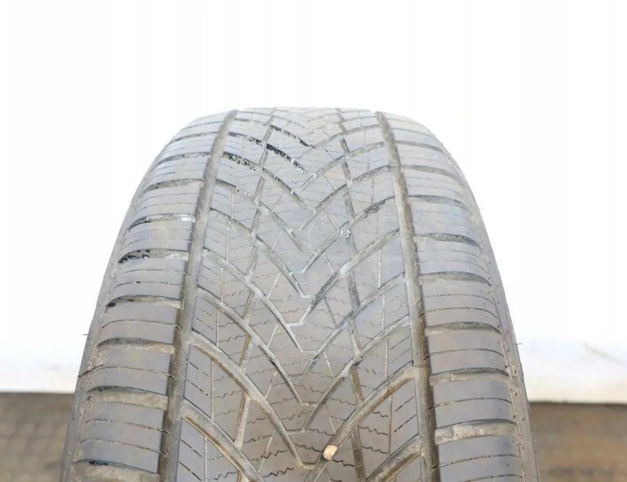 OPEL Astra G (1998-2009) Шина 32895394