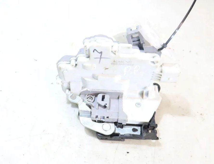 SEAT Leon 2 generation (2005-2012) Замок двери передний правый 32897902