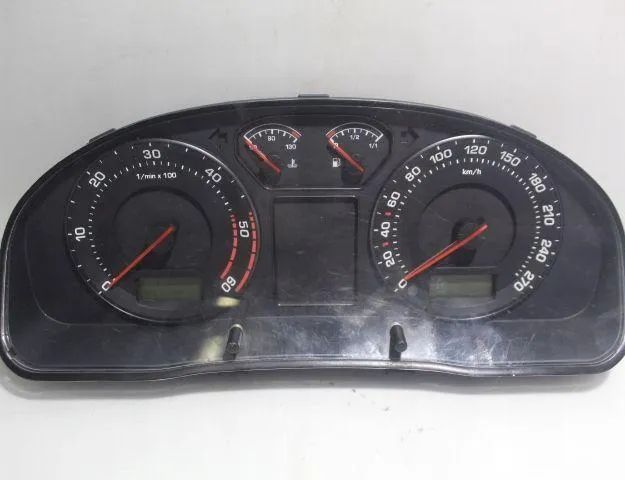 SKODA Superb 1 generation (2001-2008) Внутренние часы 32921352