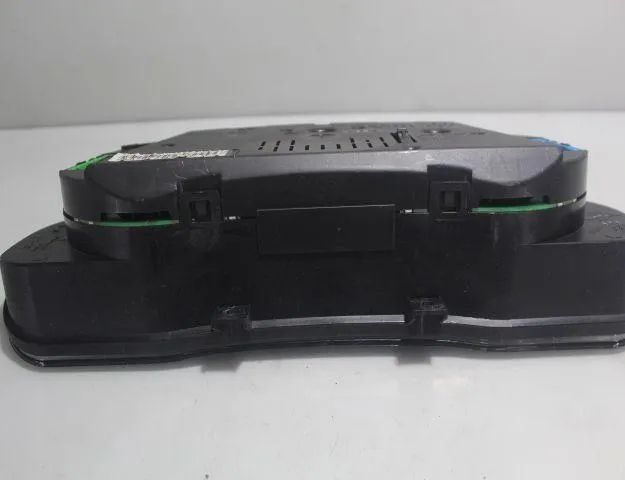 SKODA Superb 1 generation (2001-2008) Внутренние часы 32921352