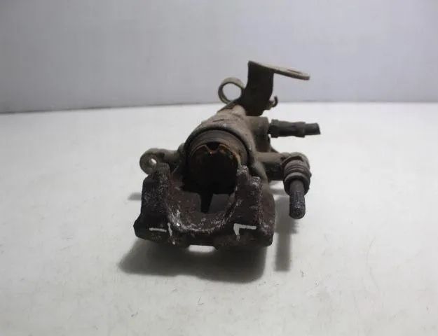 FIAT Bravo 2 generation (2007-2011) задний правый суппорт 32926440