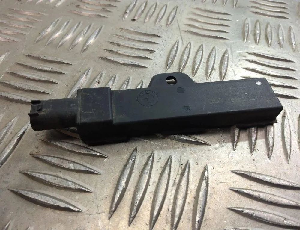 BMW X1 F48/F49 (2015-2023) Антена безключового доступу 9220831 30990191