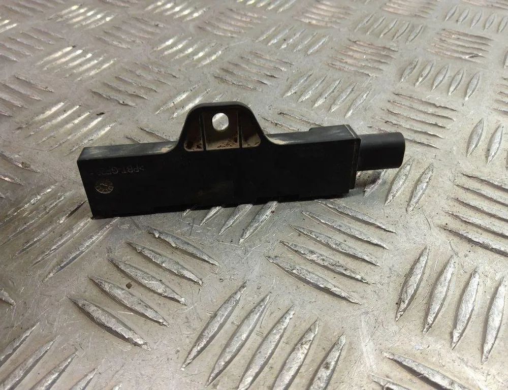 BMW X1 F48/F49 (2015-2023) Антена безключового доступу 9220831 31000361