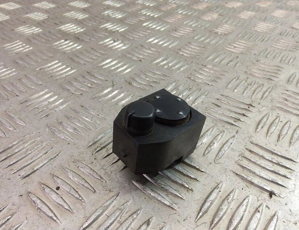AUDI A3 8L (1996-2003) Переключатель регулировки зеркала 8d0959565 31003524