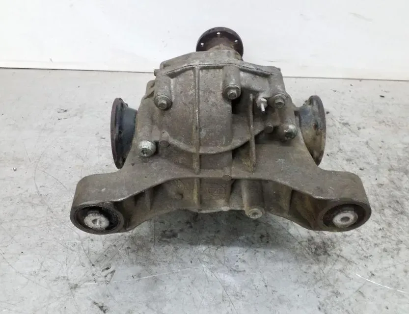 VOLKSWAGEN Touareg 1 generation (2002-2010) Задній диференціал AGT,GFD 34714855