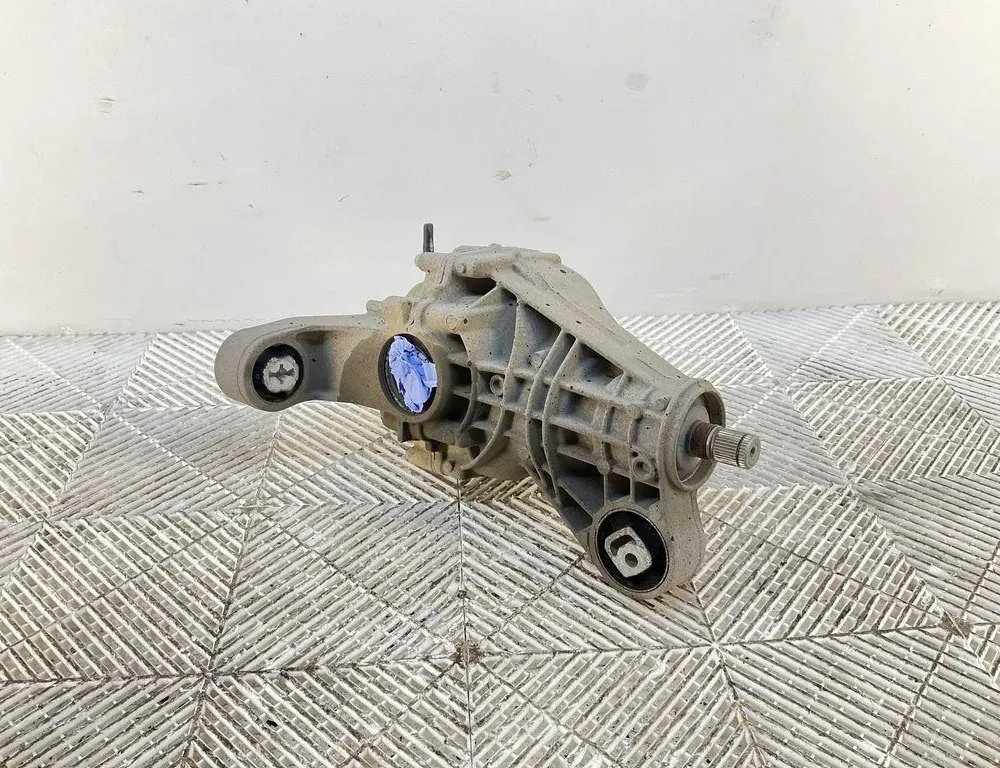 VOLKSWAGEN Touareg 2 generation (2010-2018) Задній диференціал 34716688