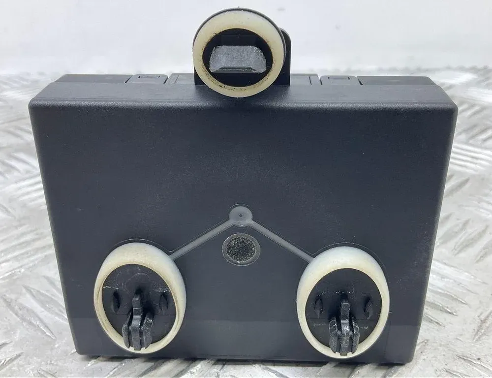 AUDI A3 8V (2012-2020) Блок управления дверей задние правые 5Q0959592E 34707608