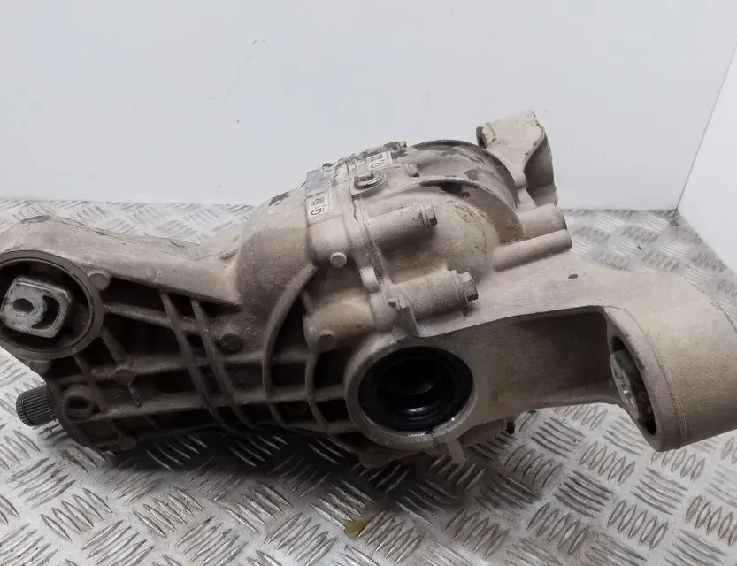 VOLKSWAGEN Touareg 2 generation (2010-2018) Задній диференціал 34718591