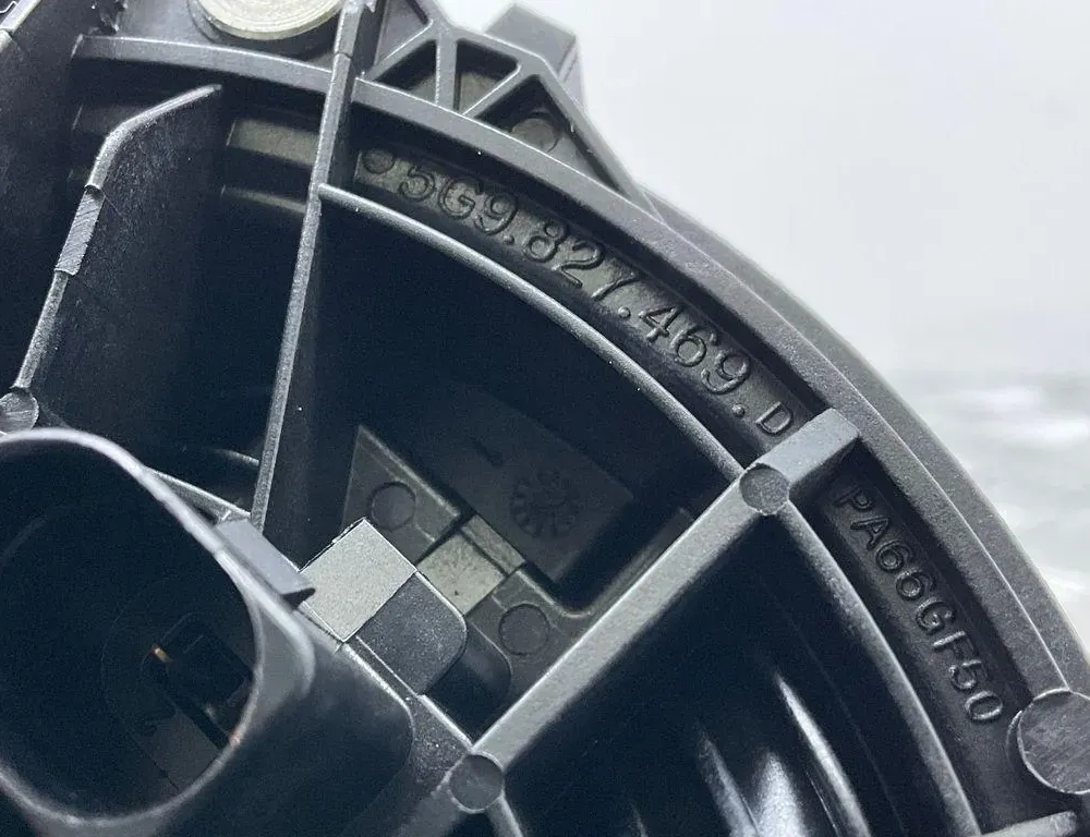 VOLKSWAGEN Golf 7 generation (2012-2024) Ручка дверей багажника 5GE827469D,5G9827469D,5G6827469F 34709063