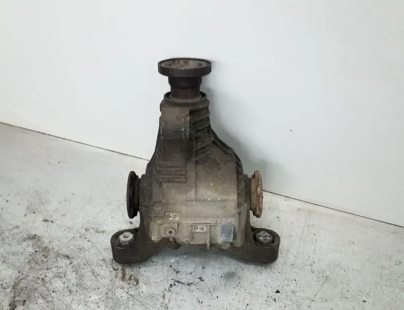 VOLKSWAGEN Touareg 1 generation (2002-2010) Задній диференціал AGT 34713998