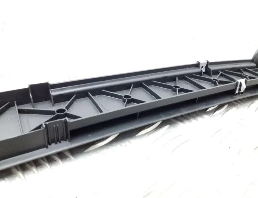 AUDI A4 B8/8K (2011-2016) Інші деталі обробки 8K9867979 34731422