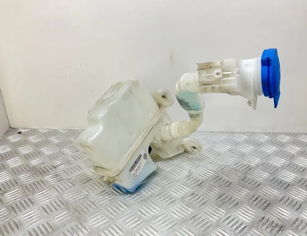 VOLKSWAGEN Passat B8 (2014-2023) Бачок мийки скла 1K6955651,5G0955453J,3Q0955448B 34729301