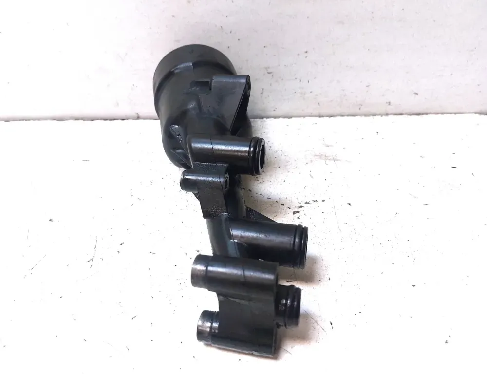 MERCEDES-BENZ GLK-Class X204 (2008-2015) Держатель масляного фильтра 70321178 33495645