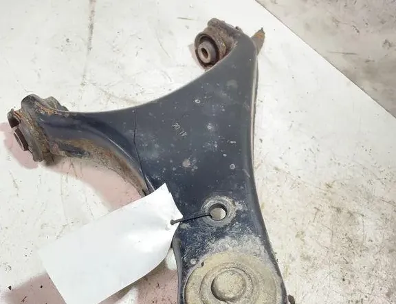 LAND ROVER Discovery 3 generation (2004-2009) Рычаг задний правый 33319477