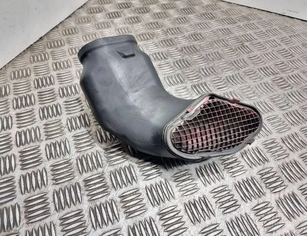 BMW 5 Series E60/E61 (2003-2010) Воздухозаборная труба 7796692,446157601 33237198