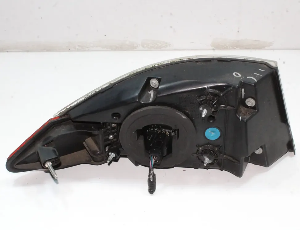 TESLA Model S 1 generation (2012-2024) Права задня фара 6005921-00-E 34577704