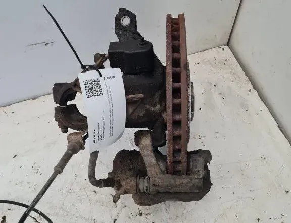 CITROËN Xsara 1 generation (1997-2004) Ступица передняя левая 33283295