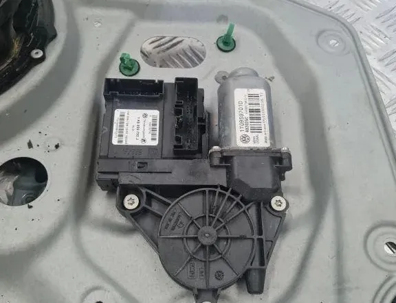 VOLKSWAGEN Touran 1 generation (2003-2015) Стеклоподъемник передней правой двери 1T0971120AC 33293884