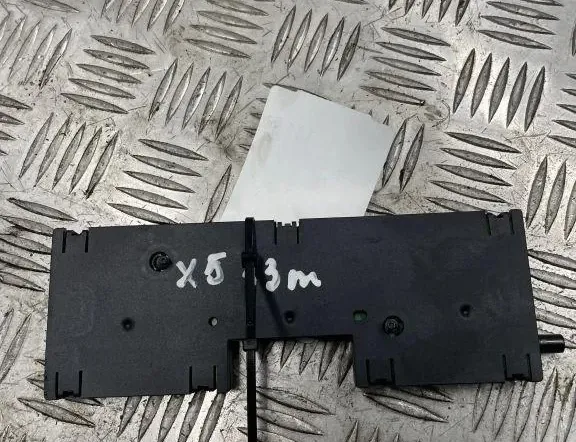 BMW X5 E70 (2006-2013) Антенный модуль 6520919384701 33297243