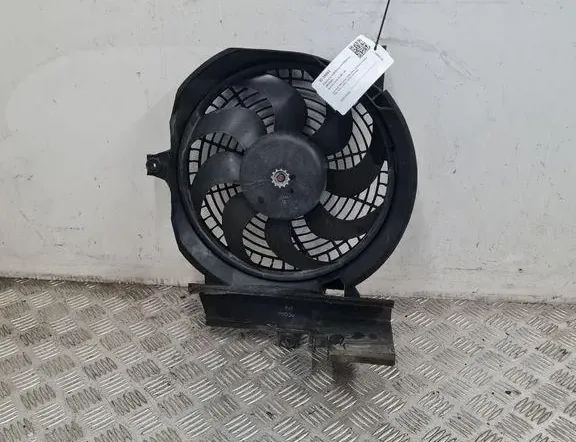 HYUNDAI Santa Fe SM (2000-2013) Радіатор кулера двигуна 4569632 33301871