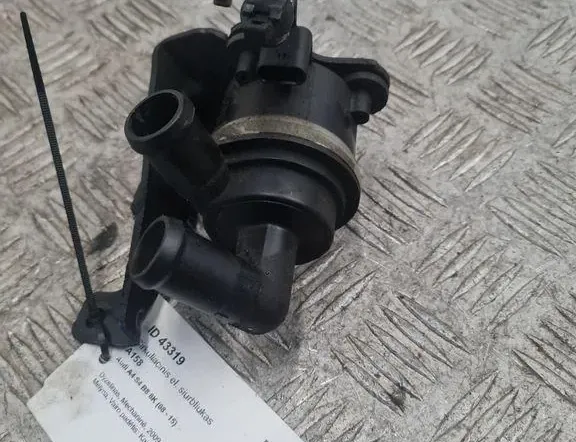 AUDI A4 B8/8K (2011-2016) Моторчик  циркуляции охлаждения 5N0965561A 33311985